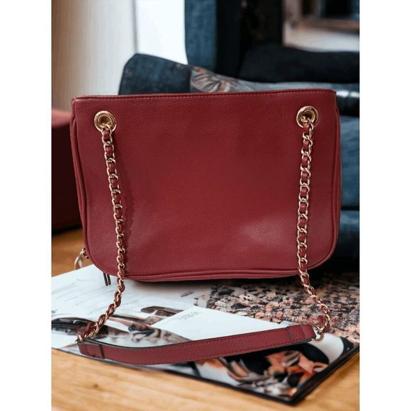 I.N.C | Leather Crimson Red & Gold Chain Shoulder Purse EUC - Picture 2 of 6